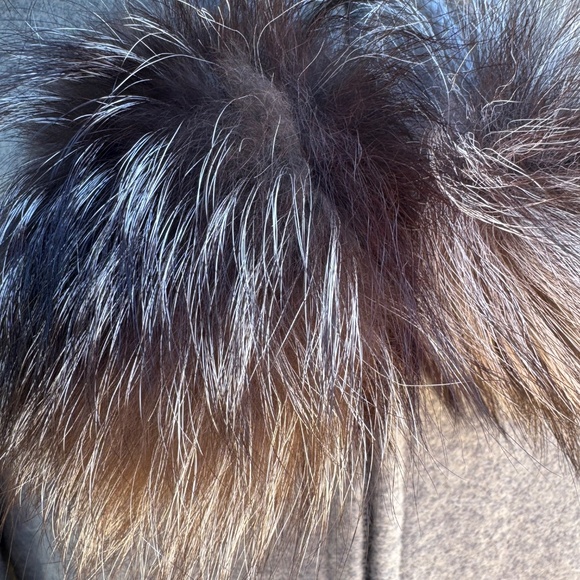 VTG Northern Sun Canadian-Made Pure Virgin Wool Parka Coat with Fur Trim & Embro - Picture 17 of 17